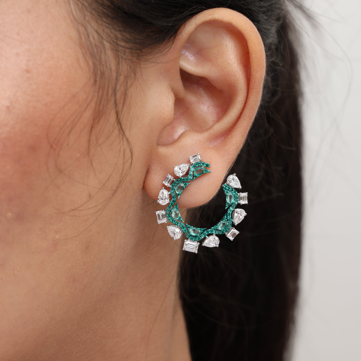 Elara Emerald Earrings