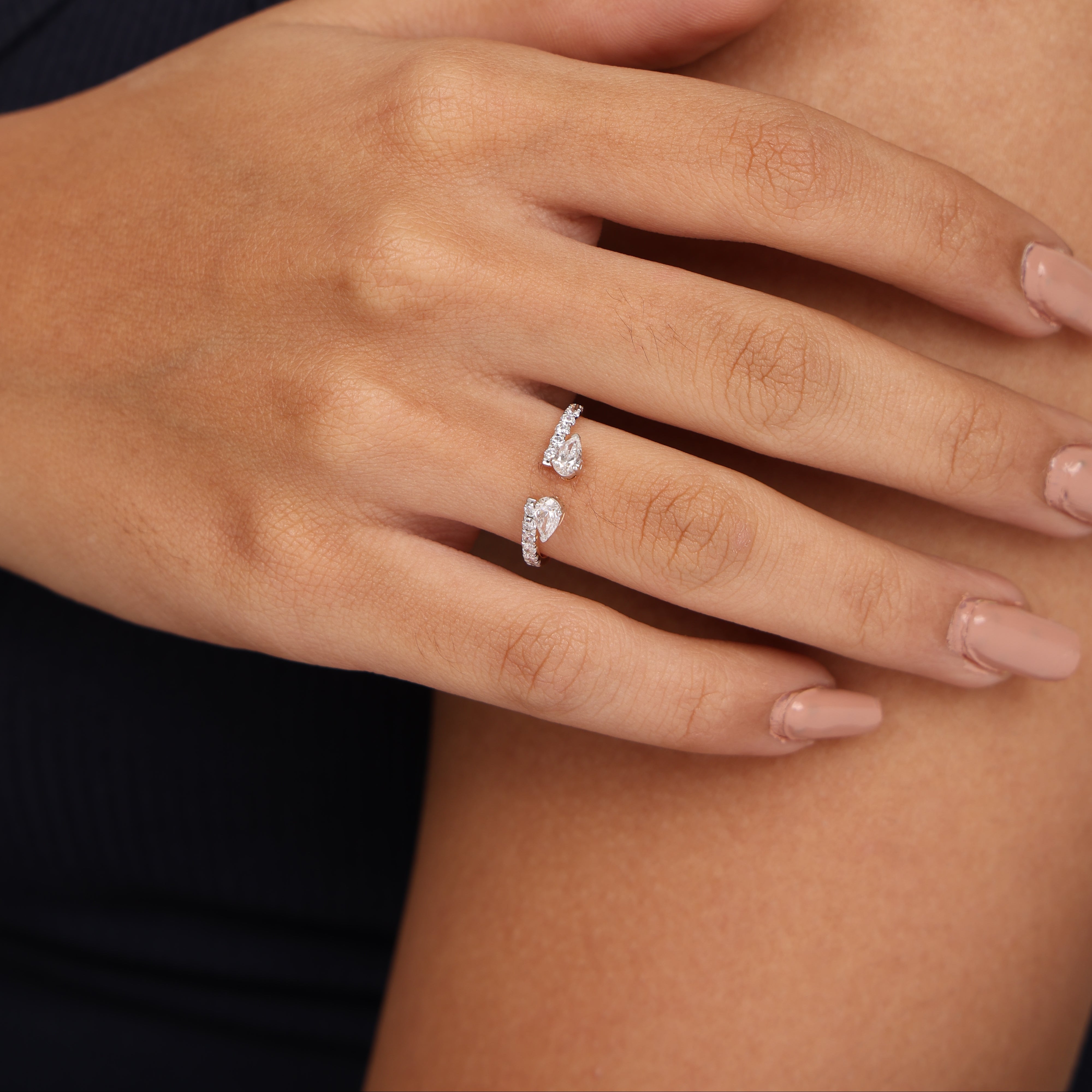 The Pear Duo Open Silhouette