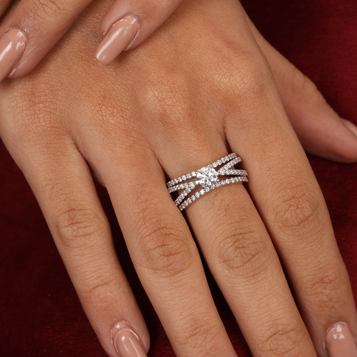 9 kt / White Gold / 7
