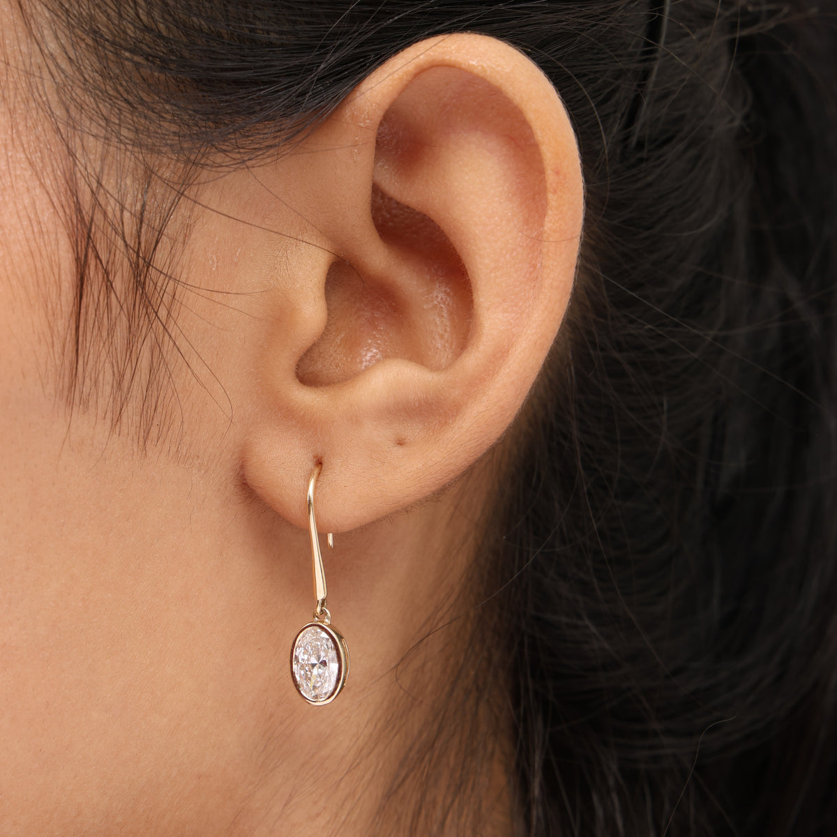 Amara Oval Diamond Drops Earrings