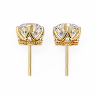 2.6 ct Round studs - Crown setting