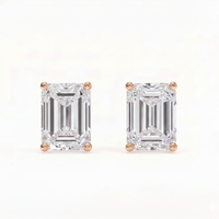 Emerald solitaire studs - Crown setting