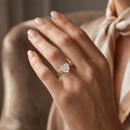 Split Band Ring  - Heart 1.5ct