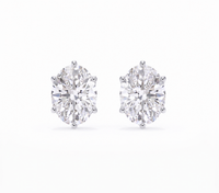 Oval studs - Crown setting