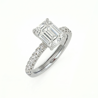 Elara Ring - Emerald 2ct