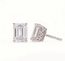 Emerald solitaire studs - Crown setting