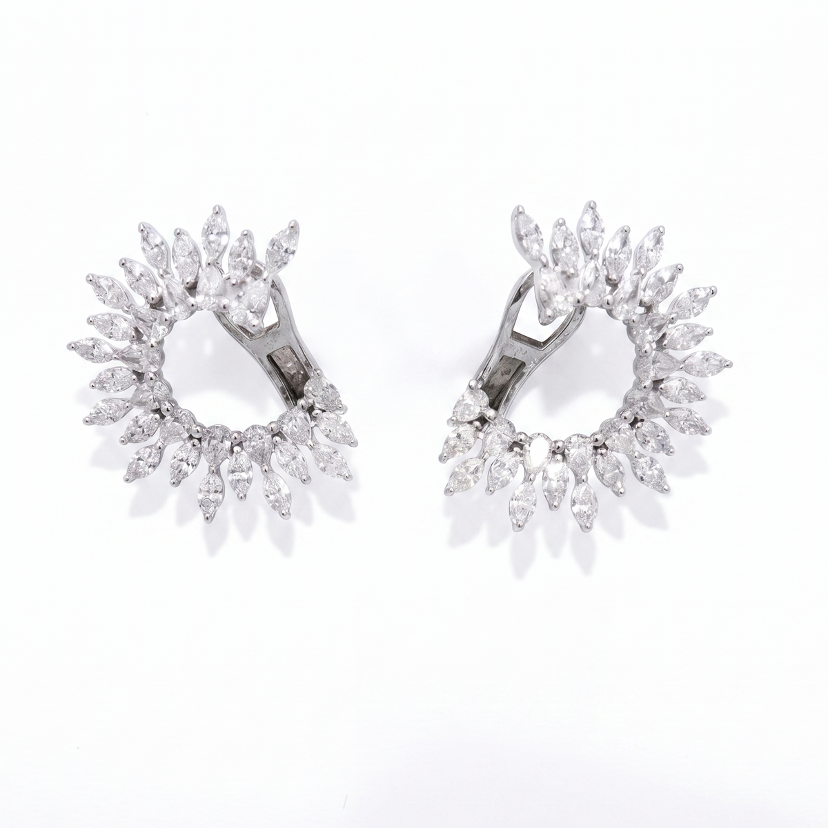 9 kt / White Gold