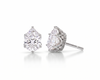 Pear studs - Crown setting