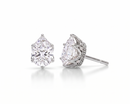 Pear studs - Crown setting