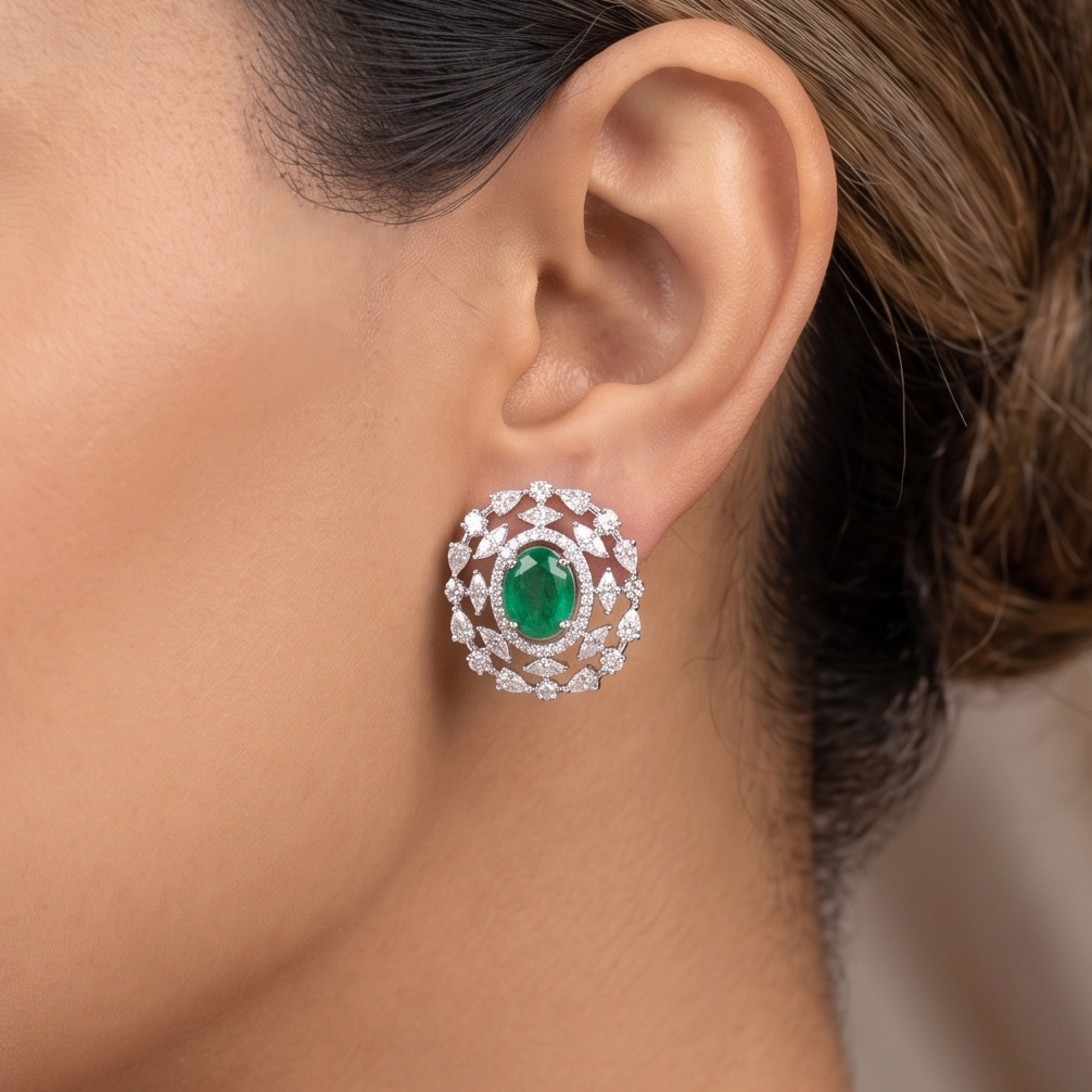 The Linked Oval Halo Studs