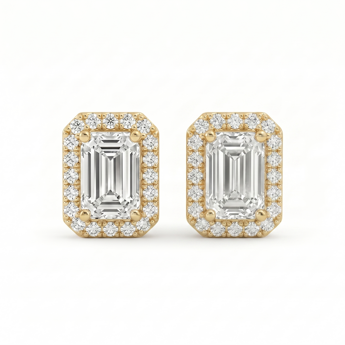 0.5ct each / Yellow Gold / 9 kt