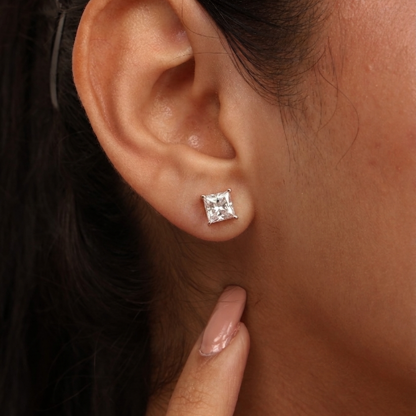 The Princess Versa Halo Studs