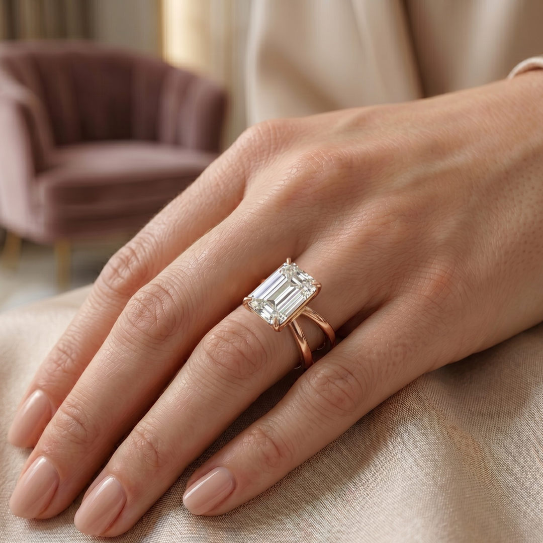 Criss-Cross Ring - Emerald 2ct