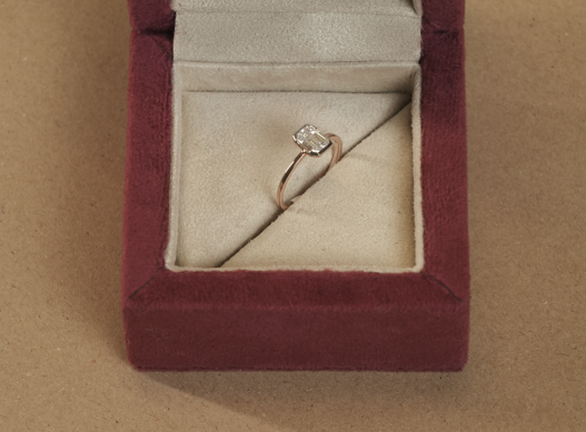 Emerald Diamond Ring
