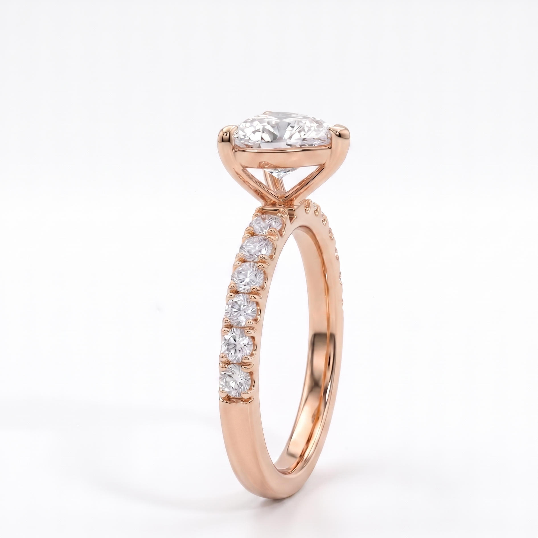 The Clara Crest Ring - Heart 2ct