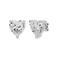 1 ct Heart studs - Basket setting