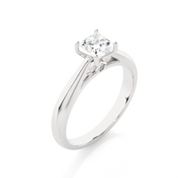Lunara Ring - 0.8 ct princess