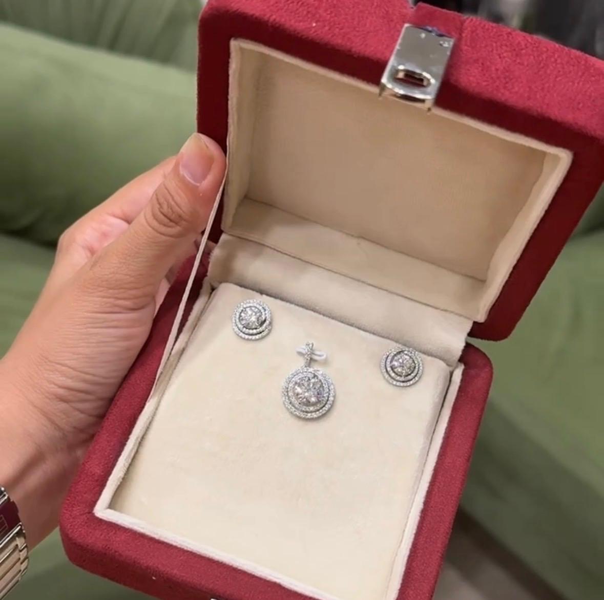 White Gold / 9 kt