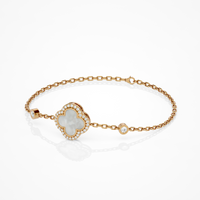 Mother of Pearl clover bracelet